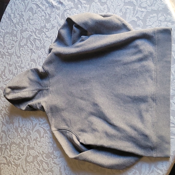 Gap Hoodie - Picture 4 of 4